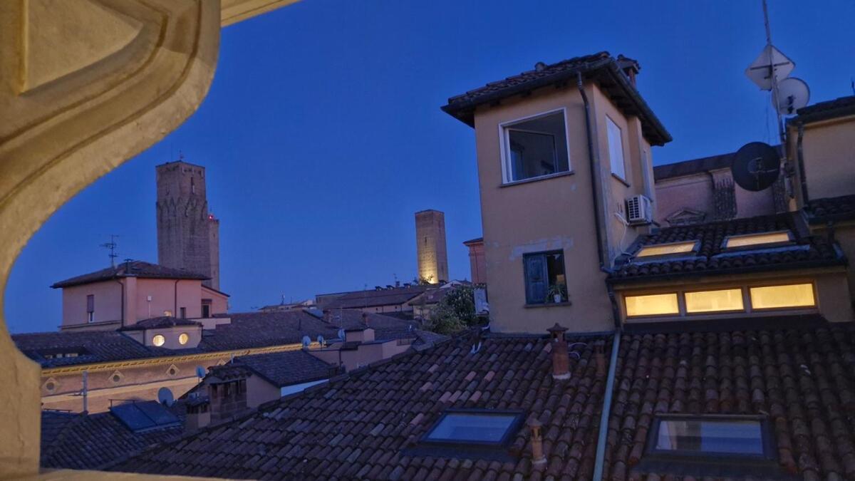 Monolocale Sui Tetti Di Bologna - Via Indipendenza Daire Dış mekan fotoğraf