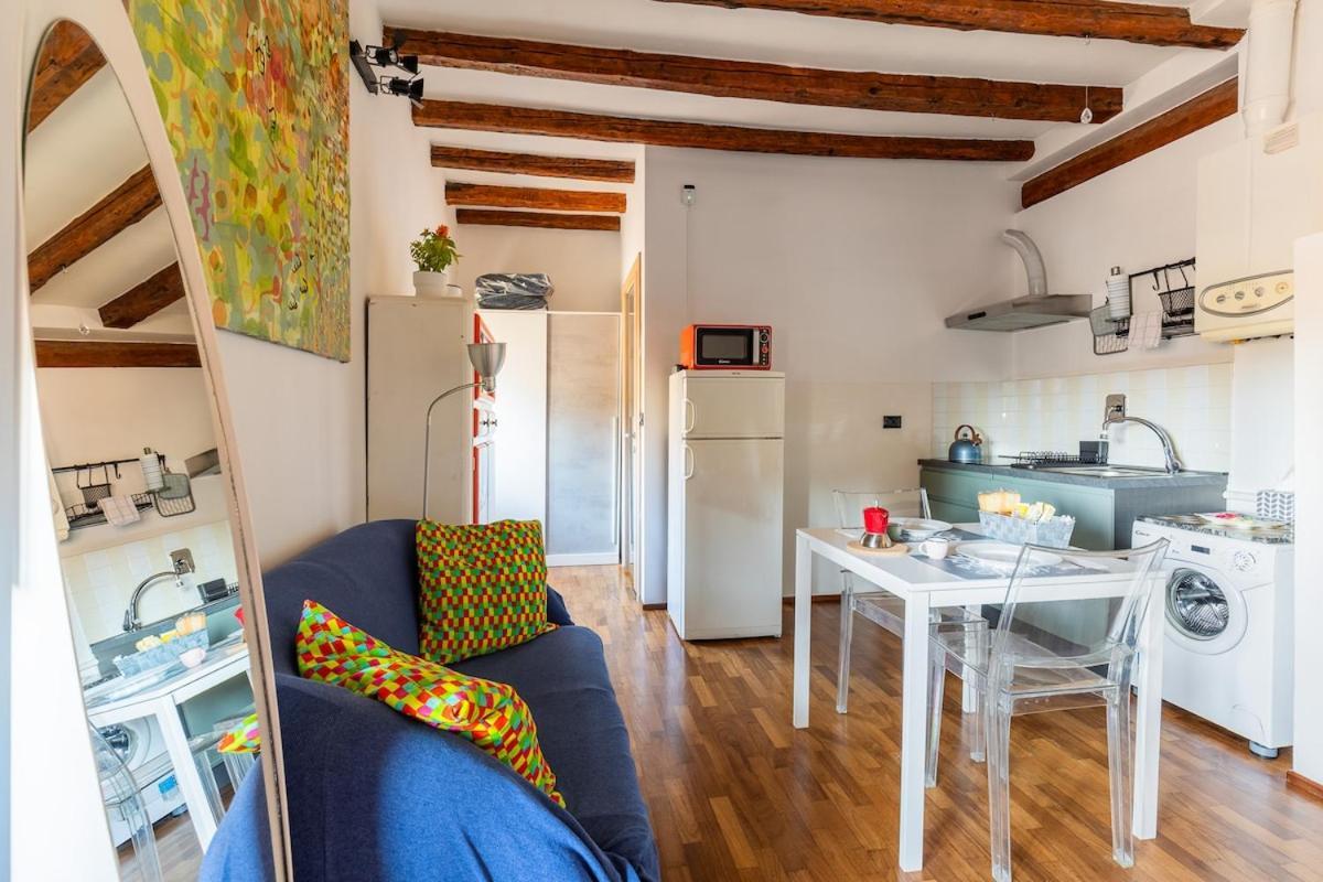 Monolocale Sui Tetti Di Bologna - Via Indipendenza Daire Dış mekan fotoğraf