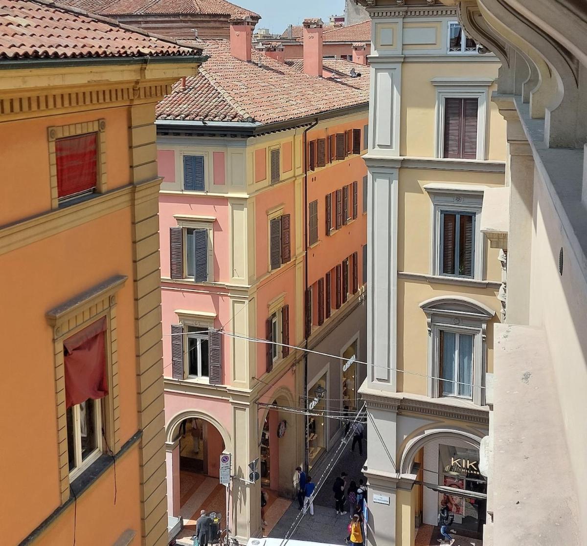 Monolocale Sui Tetti Di Bologna - Via Indipendenza Daire Dış mekan fotoğraf