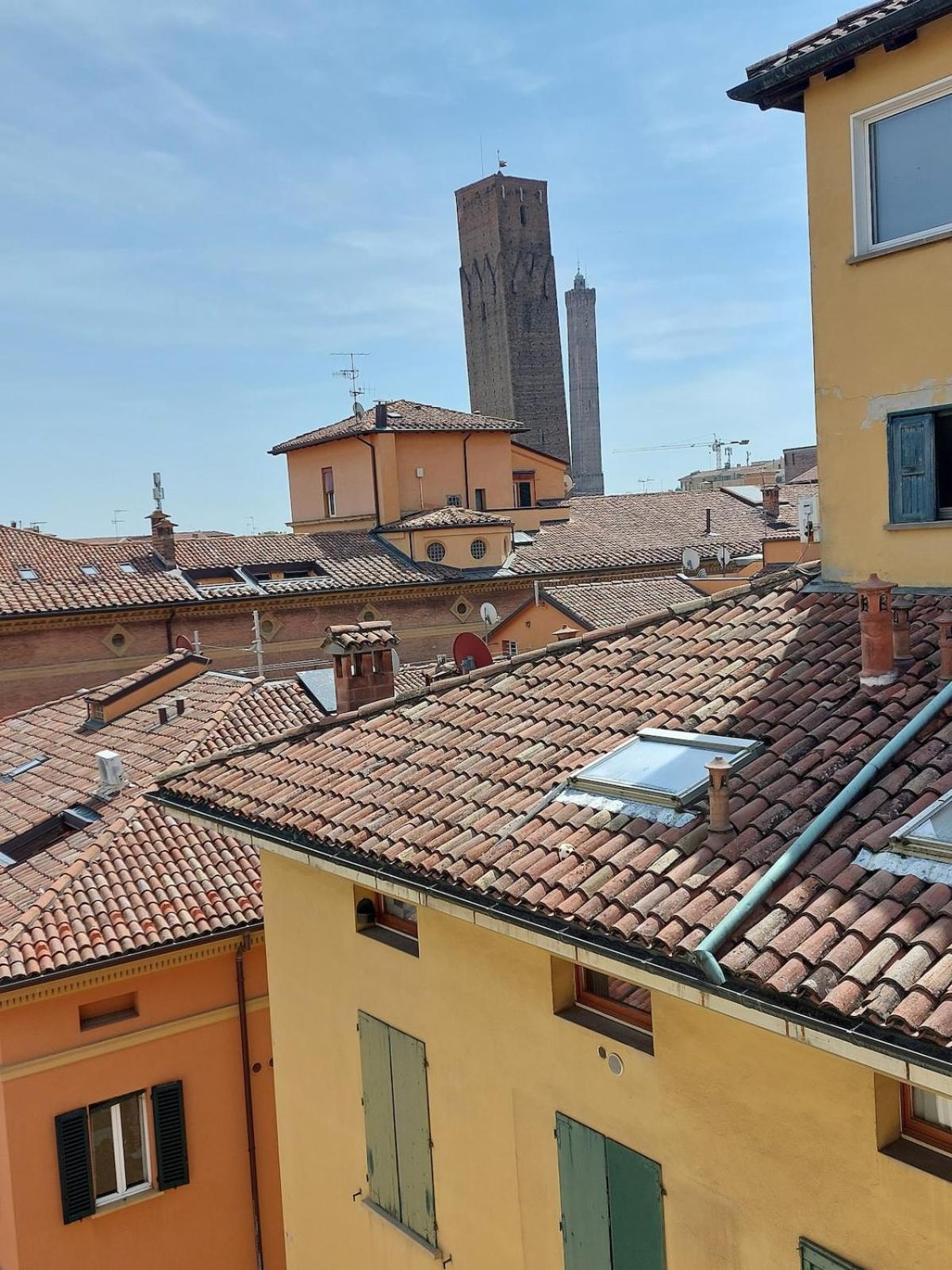 Monolocale Sui Tetti Di Bologna - Via Indipendenza Daire Dış mekan fotoğraf