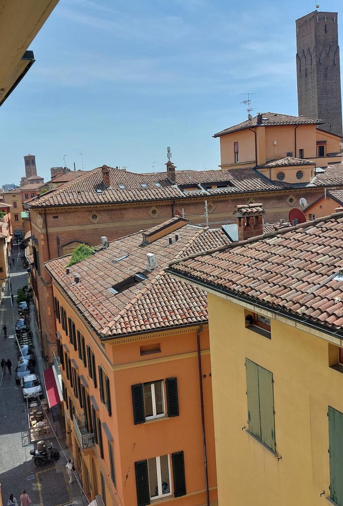 Monolocale Sui Tetti Di Bologna - Via Indipendenza Daire Dış mekan fotoğraf